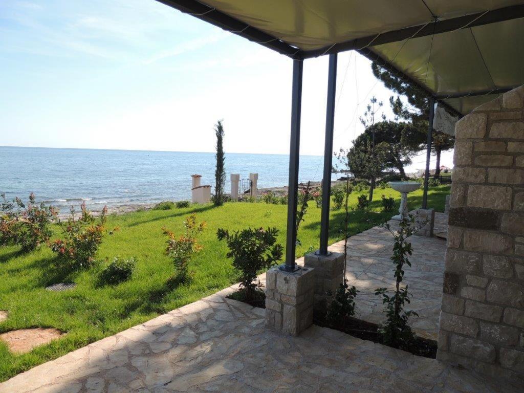 Apartments Erica Luxury Novigrad Istria Exterior foto